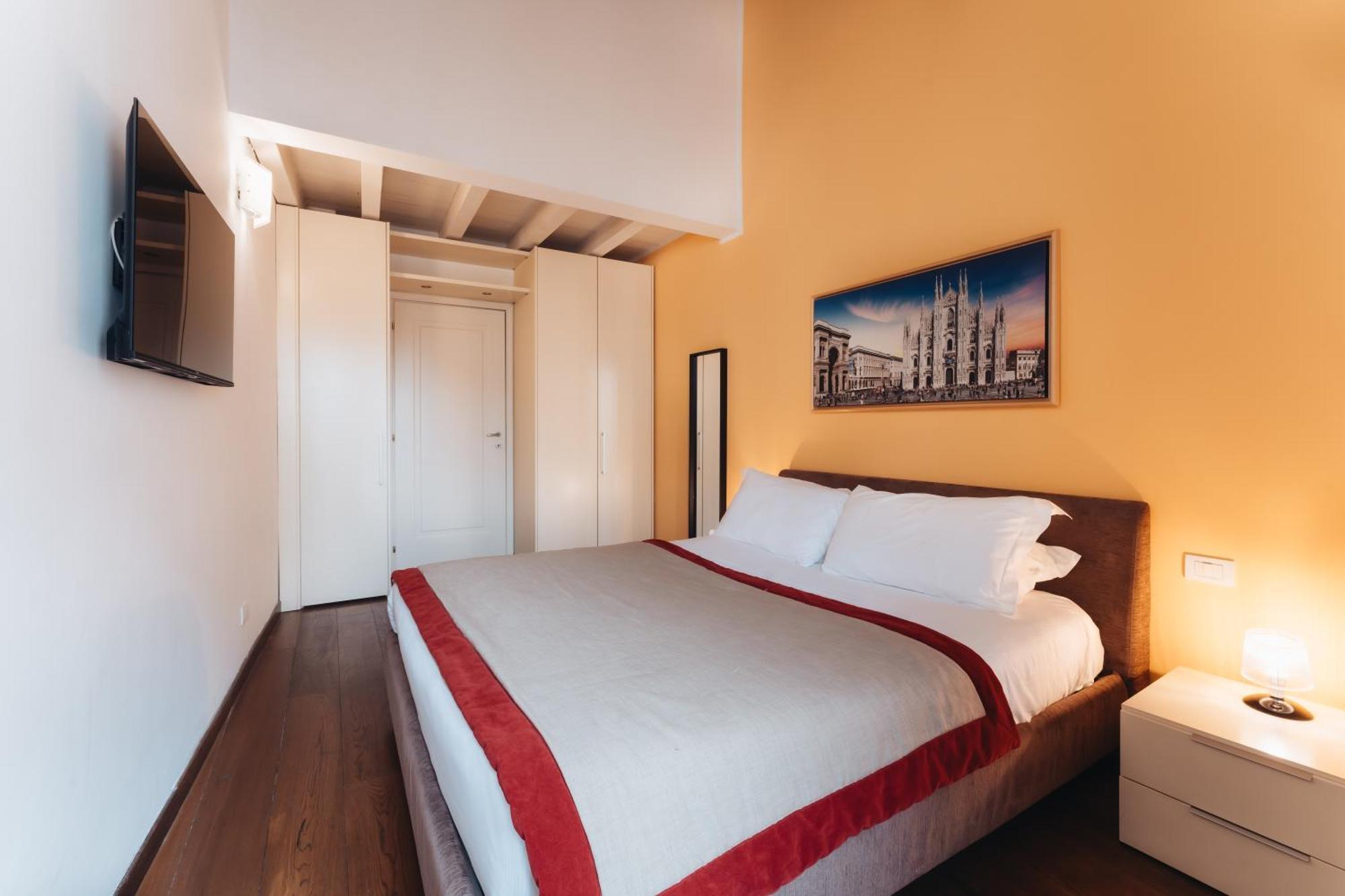 Charming Milan Apartments Brera - Madonnina Екстериор снимка